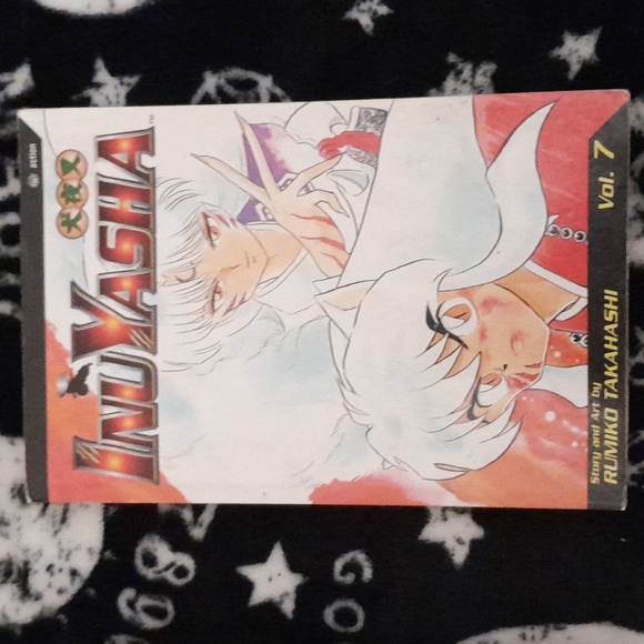 Inuyasha Manga series (Books 8, 7, 5) - Picture 4 of 5